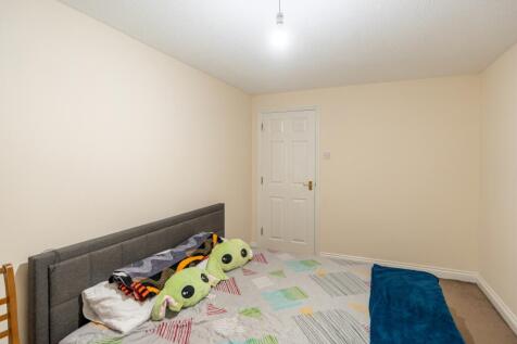 Main bedroom Two 