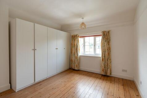 106 Ferry Road-07543