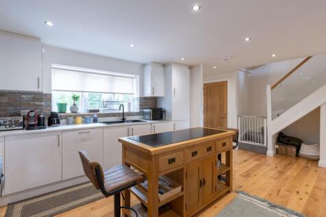 10a Foxwell Drive-03914