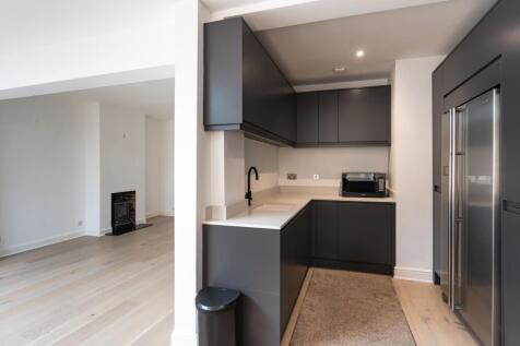 25 Highfield Avenue-02074