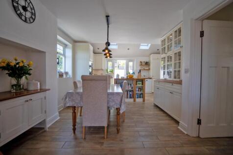 Open Plan Kitchen/Breakfast Room