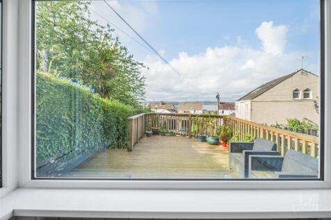 Front Decking