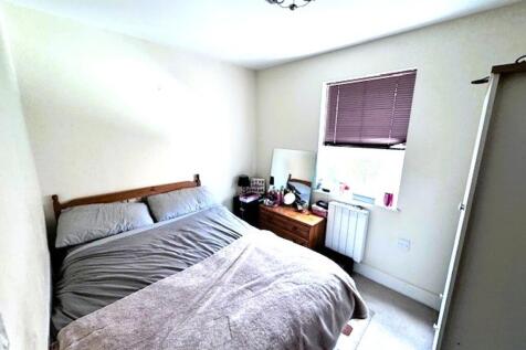 Bedroom2