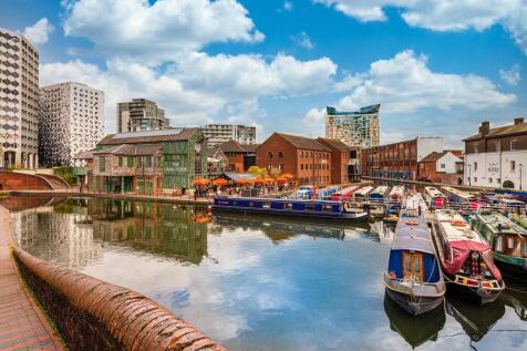 Canal boats in Birmingham