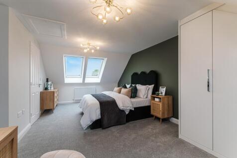 Kennett main bedroom