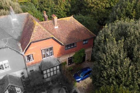 Ewe Move - Enbrook manor house-1