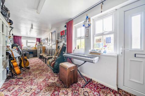 Garage Studio