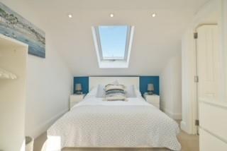 F4 113 High Bedroom.jpg