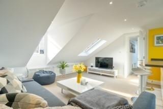 F4 113 High Lounge 2.jpg