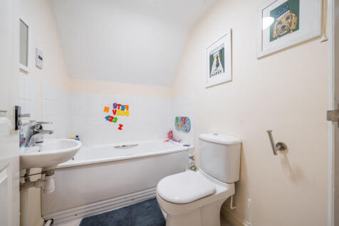 Top Floor Bathroo...