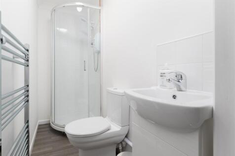 96 Peckover Road - Norwich-Shower-1.jpg