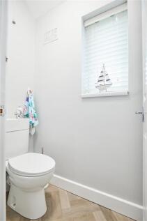 2 Barnesdale Road 23.jpg