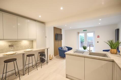9 Buttermere Road 3.jpg