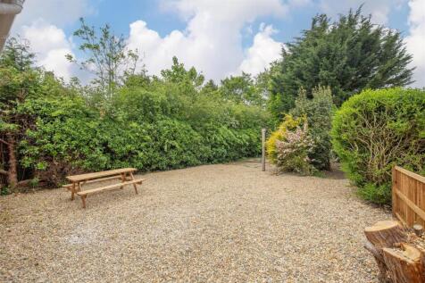 garden 1.jpg