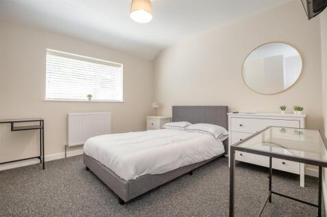 bed 1.jpg