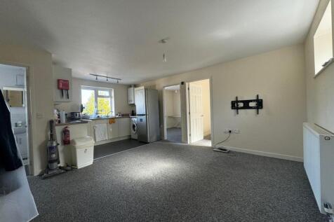 WhatsApp Image 2024-08-22 at 14.23.24.jpeg