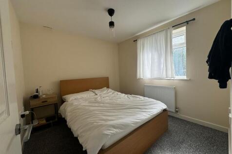 WhatsApp Image 2024-08-22 at 14.23.25 (1).jpeg