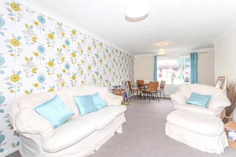 Lounge 1