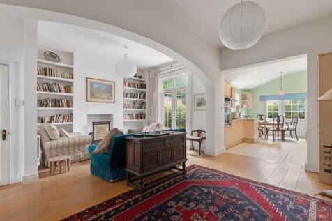 Property Image 4