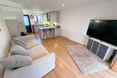 Open Plan Kitchen Living