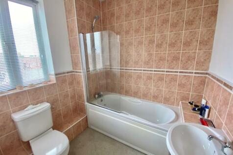 En Suite to Bedroom Two