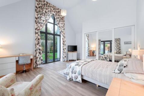 Principle Bedroom