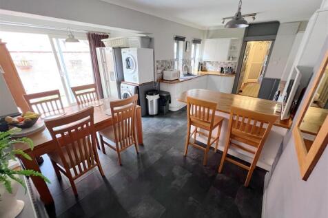 Kitchen Dining Room