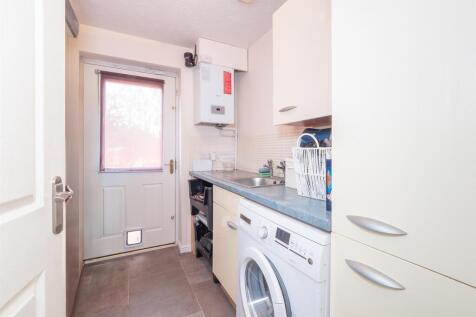 22 St Peters Way-29.jpg
