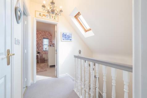 22 St Peters Way-43.jpg