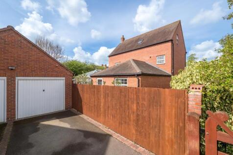 22 St Peters Way-20.jpg