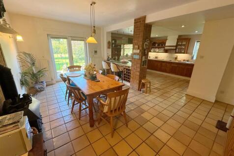 Kitchen Dining Room