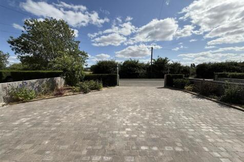 Outlook and Driveway to Front