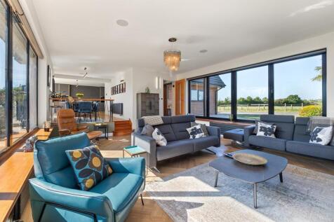 Open Plan Living Dining Area