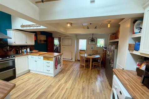 Kitchen Dining Room