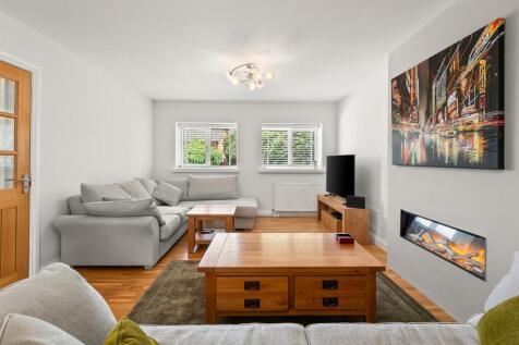 Berry House-4.jpg
