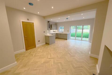 Kitchen Dining Family Room