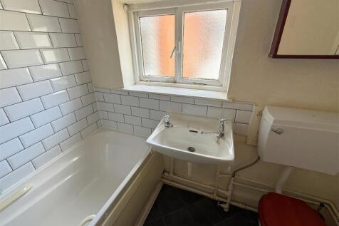First Floor Bathroom