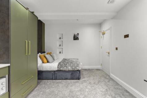 Room 5
