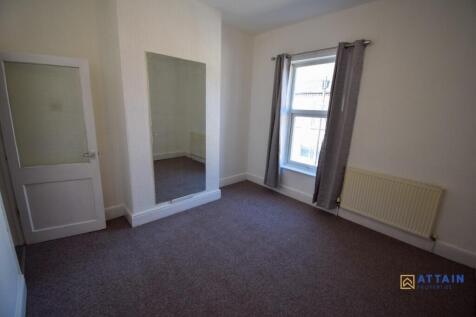 Bedroom 1.jpg