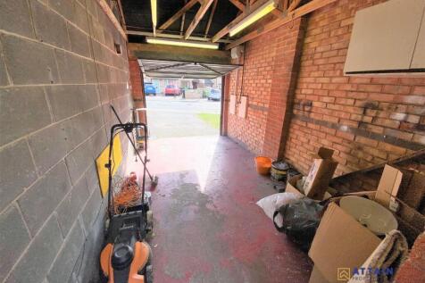 Garage.jpg