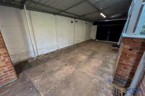 Garage.jpg