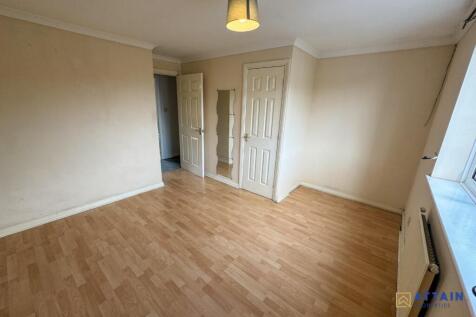 Master Bedroom Alt.jpg