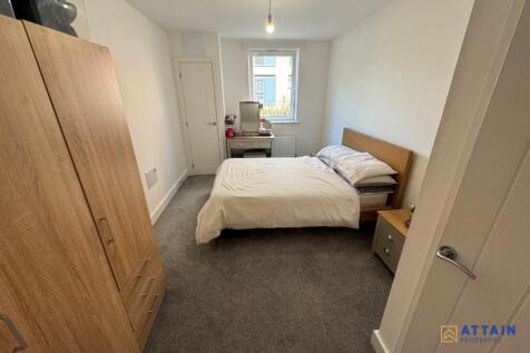 Master Bedroom.jpg