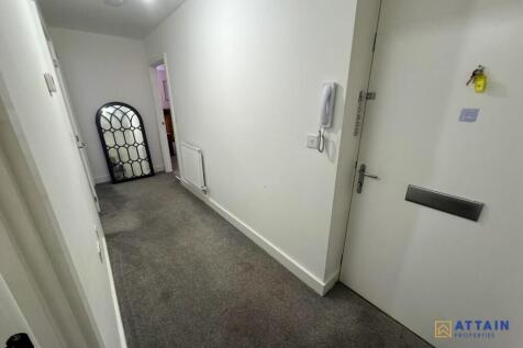 Hallway.jpg