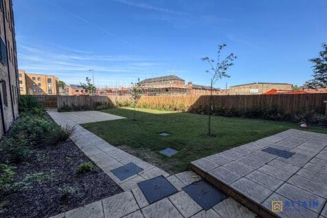 Communal Garden.jpg