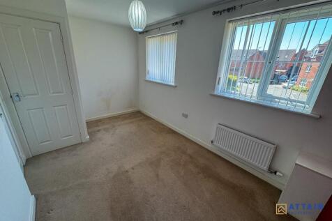 Bedroom 1.jpg