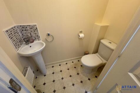 Downstairs W.C.jpg