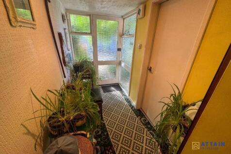 Entrance Hall.jpg