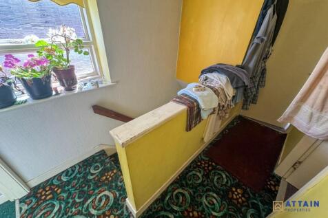 Upstairs Hall.jpg