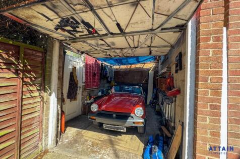 Garage.jpg